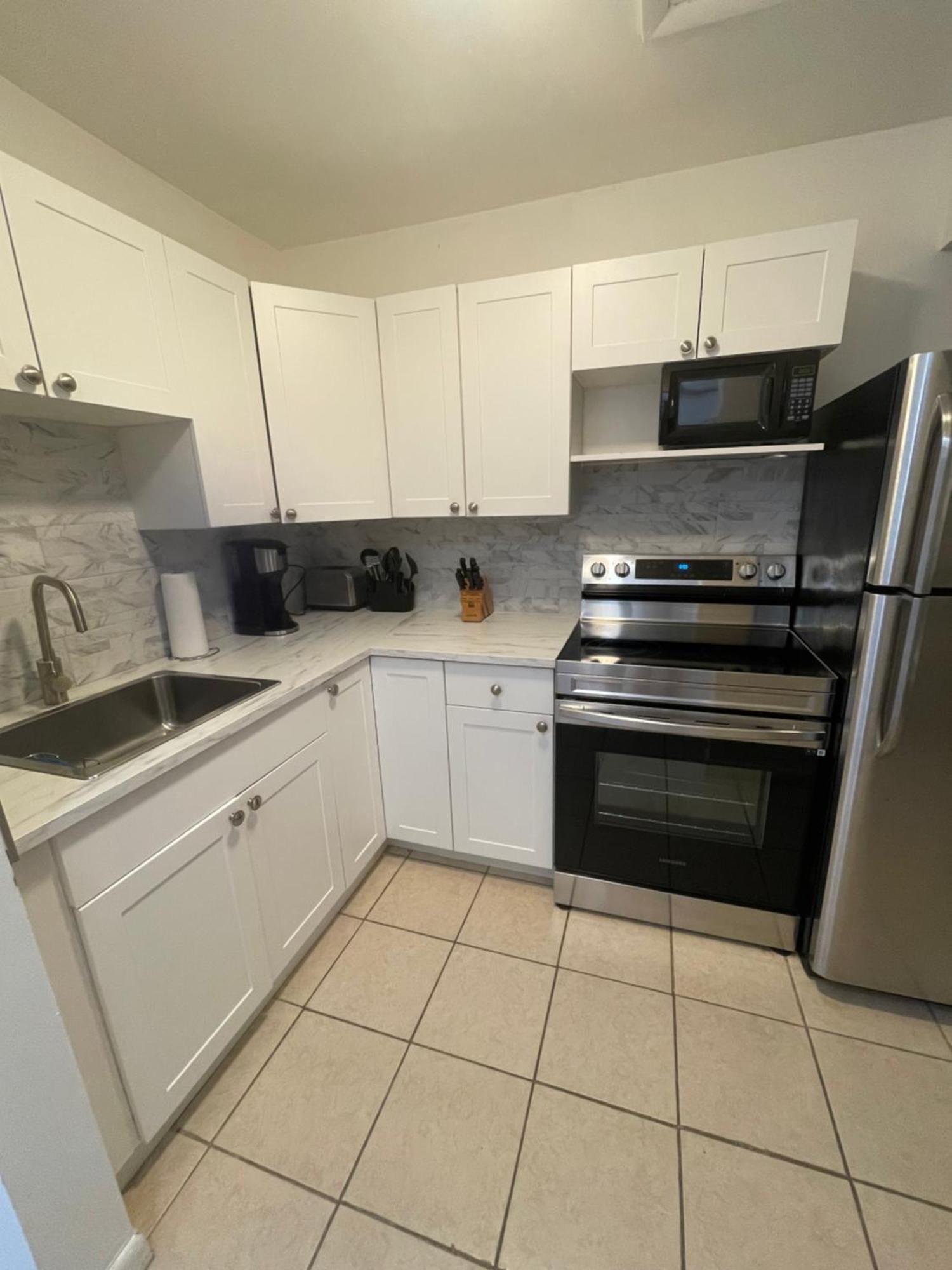 Cozy Downtown Apartments On Water Fort Lauderdale Exterior foto